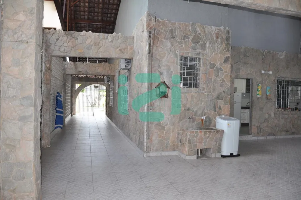 Casa, 3 quartos, 200 m² - Foto 2