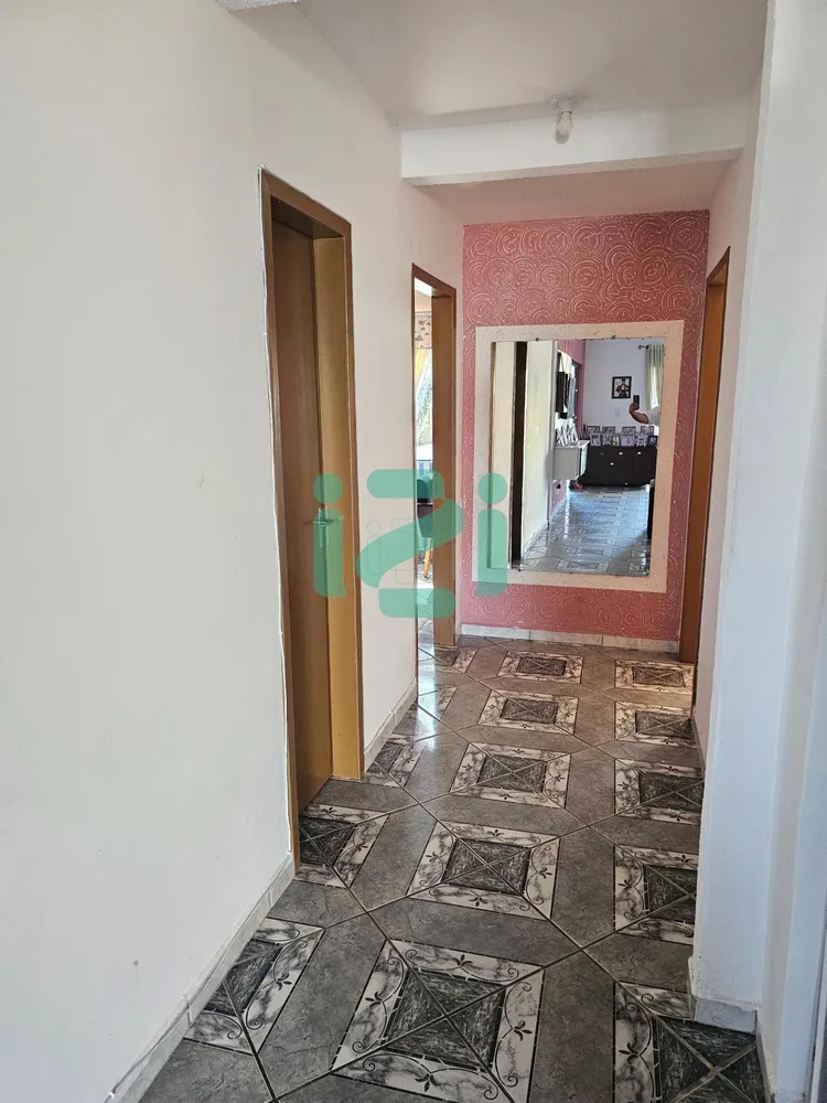 Casa, 8 quartos, 180 m² - Foto 1