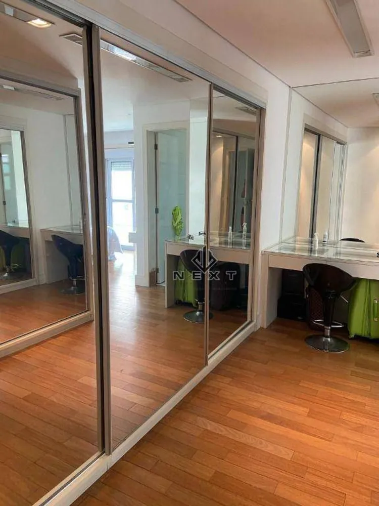 Apartamento, 3 quartos, 202 m² - Foto 3