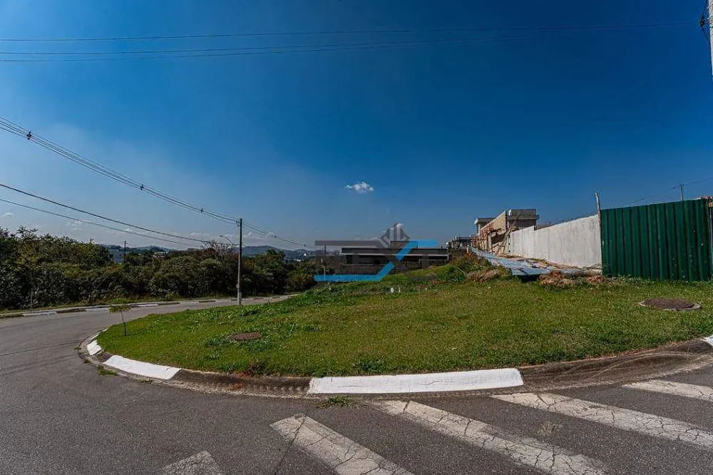 Loteamento e Condomínio, 751 m² - Foto 1