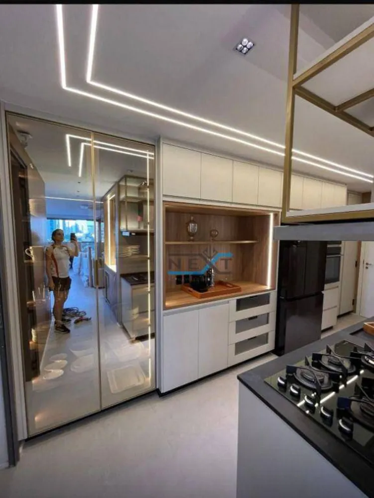 Apartamento, 3 quartos, 180 m² - Foto 6