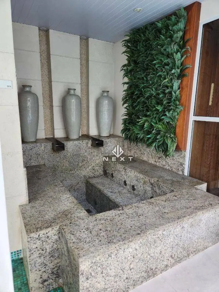 Apartamento, 4 quartos, 255 m² - Foto 2