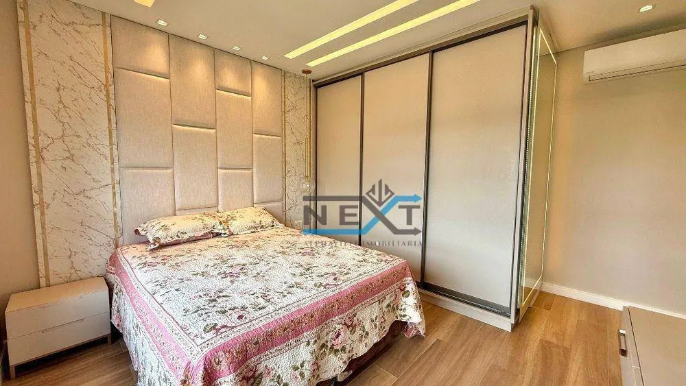 Apartamento, 3 quartos, 313 m² - Foto 1