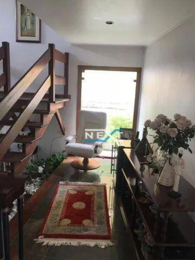 Casa, 4 quartos, 320 m² - Foto 9