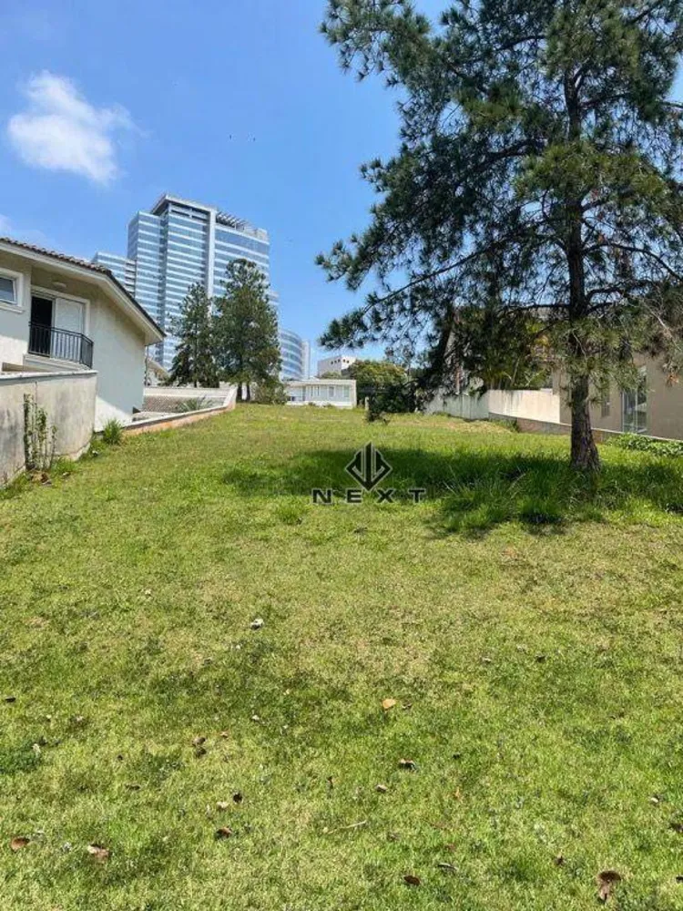Loteamento e Condomínio, 525 m² - Foto 1