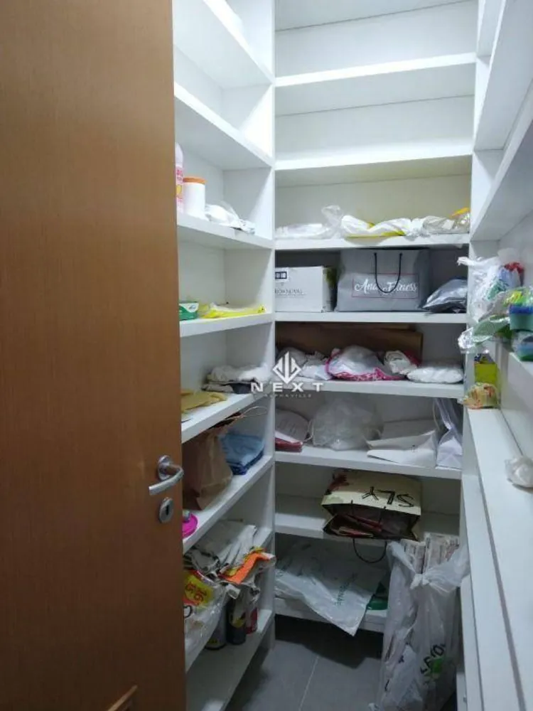 Apartamento, 3 quartos, 172 m² - Foto 1