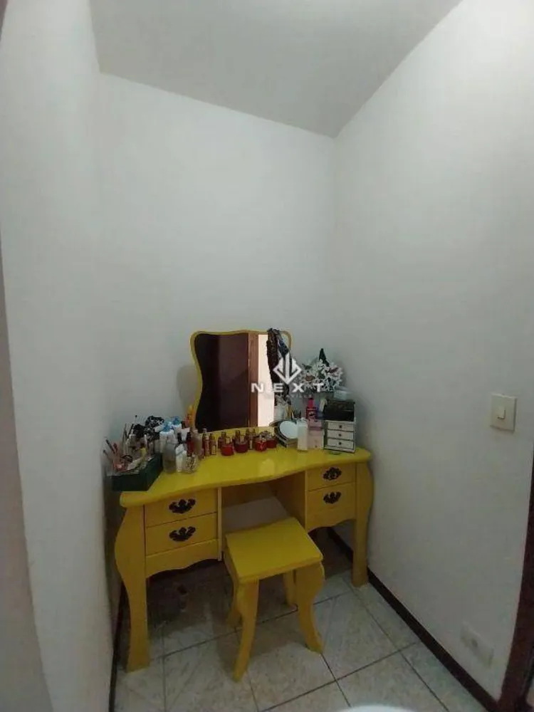 Casa, 3 quartos, 169 m² - Foto 3