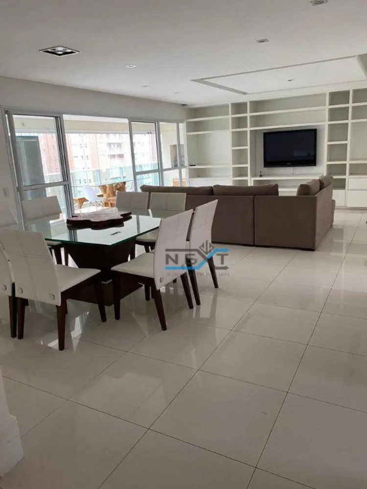 Apartamento, 3 quartos, 212 m² - Foto 4