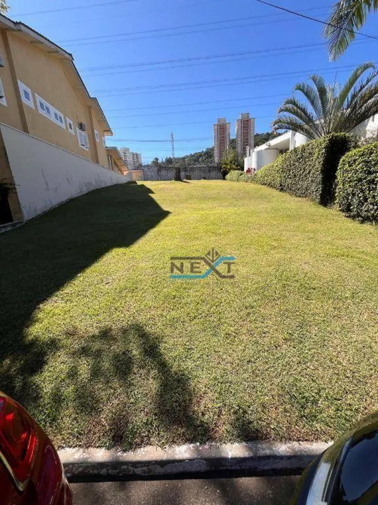 Loteamento e Condomínio, 486 m² - Foto 1