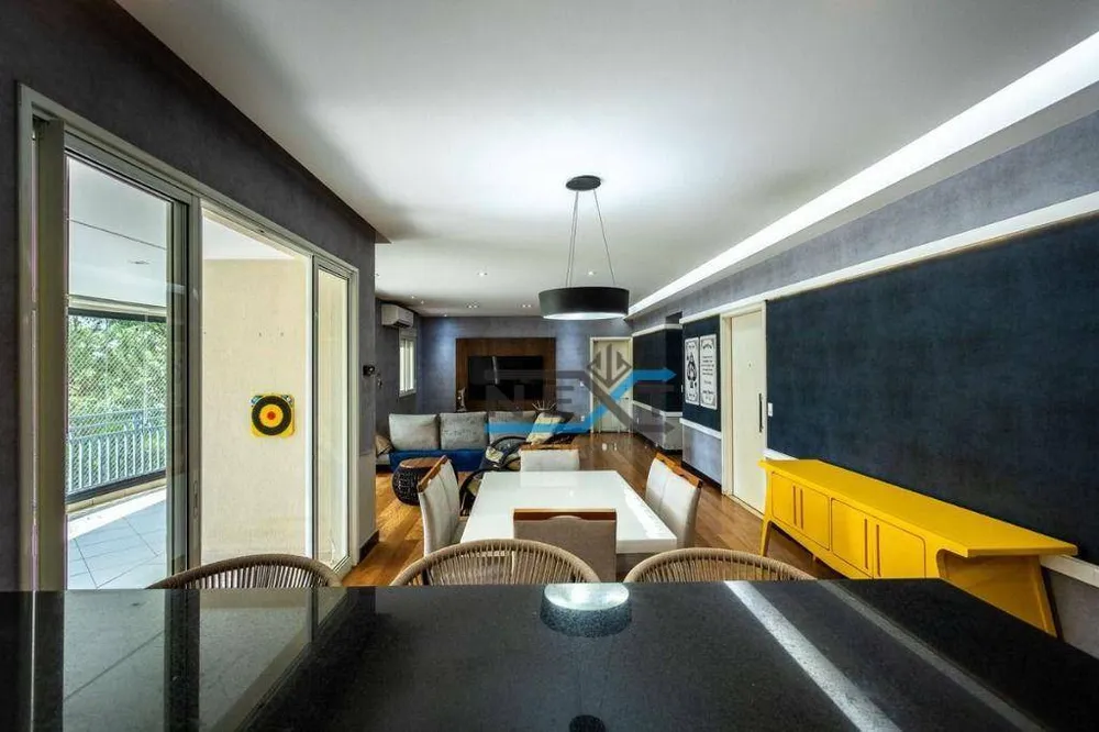 Apartamento, 3 quartos, 201 m² - Foto 11