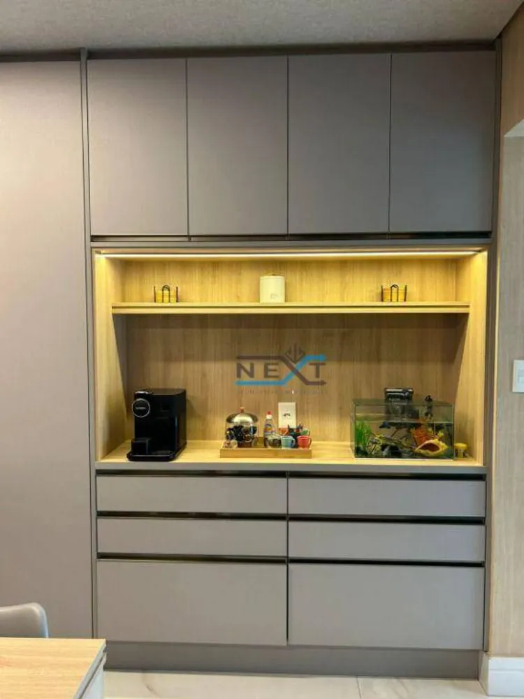 Apartamento, 3 quartos, 202 m² - Foto 2