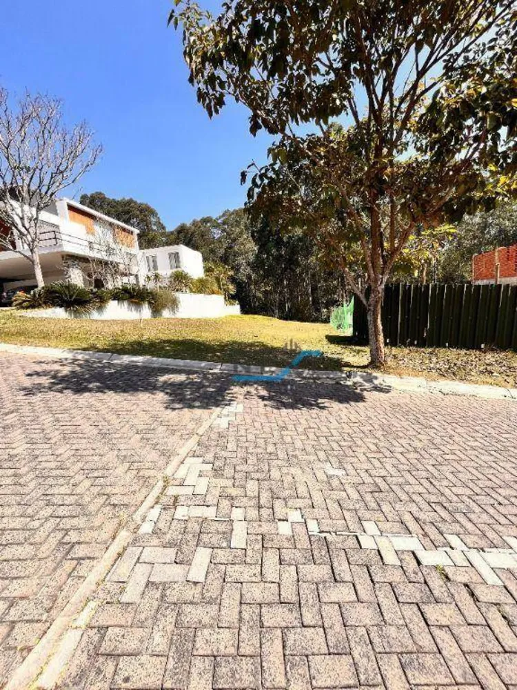 Loteamento e Condomínio, 589 m² - Foto 1
