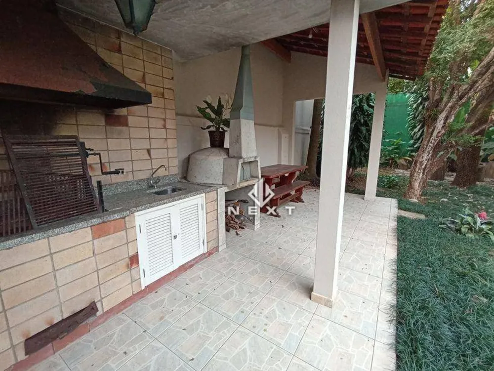 Casa, 4 quartos, 715 m² - Foto 1
