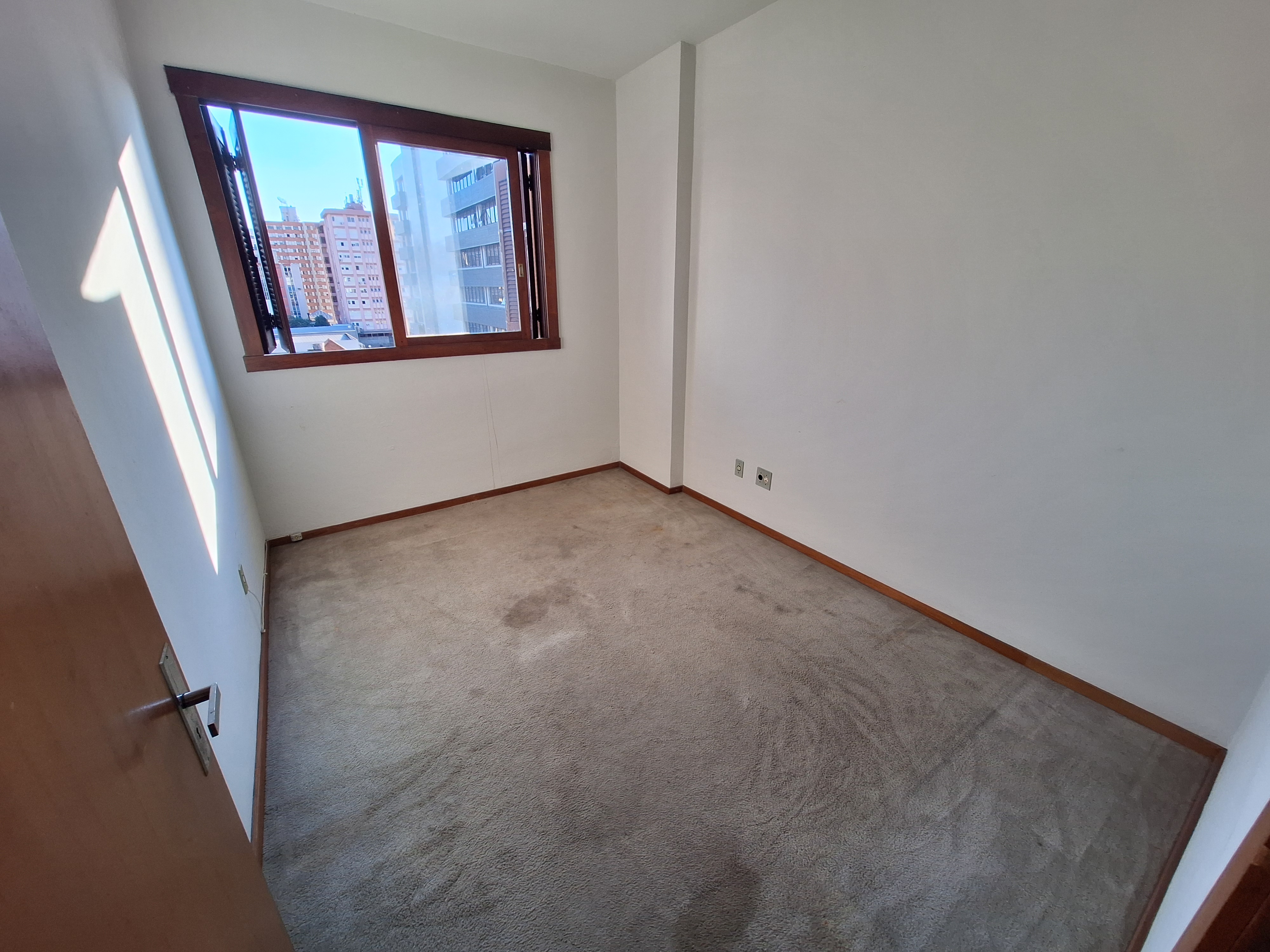 Apartamento à venda com 3 quartos, 103m² - Foto 8