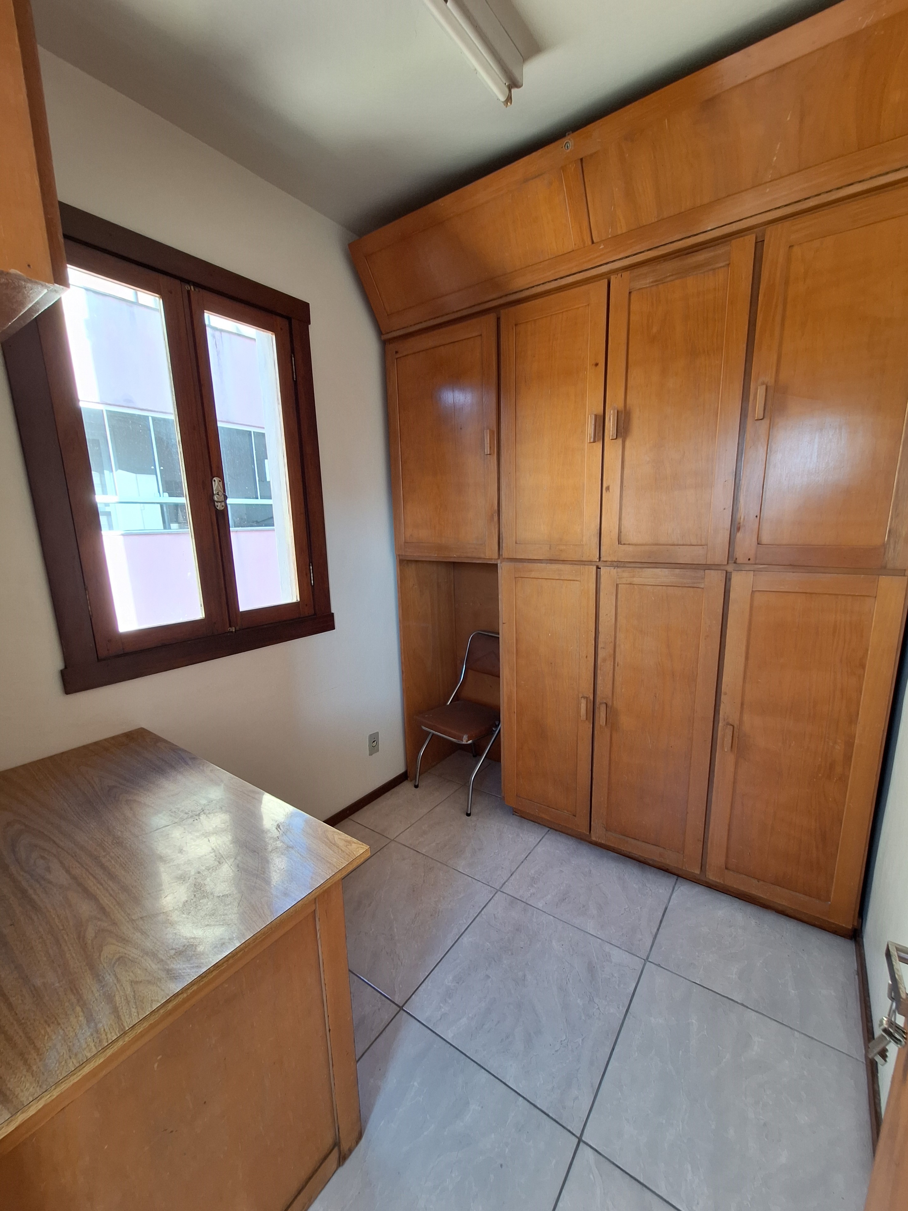 Apartamento à venda com 3 quartos, 103m² - Foto 3