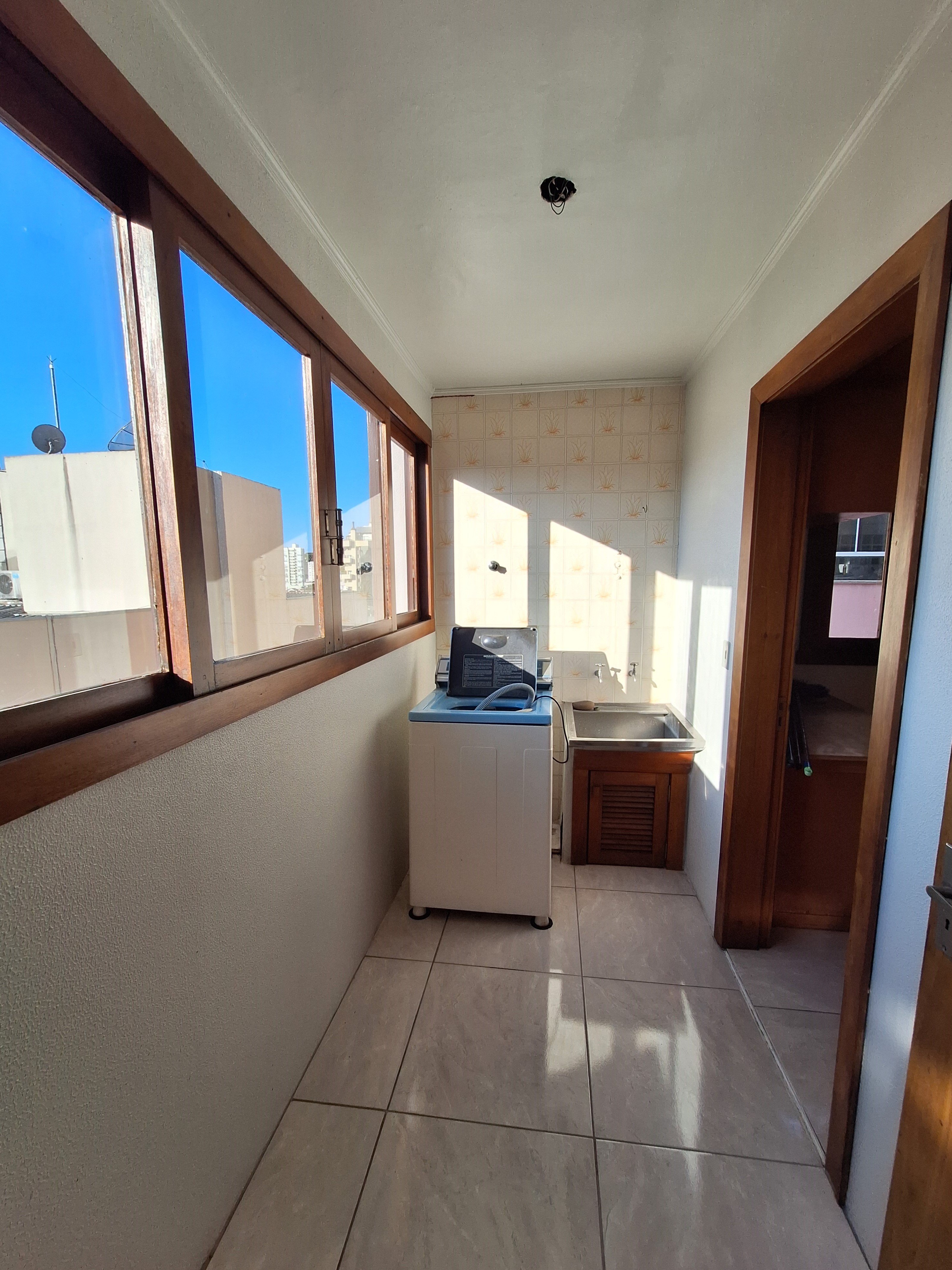 Apartamento à venda com 3 quartos, 103m² - Foto 9