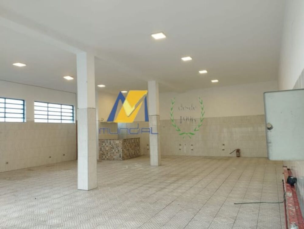 Loja-Salão, 130 m² - Foto 1