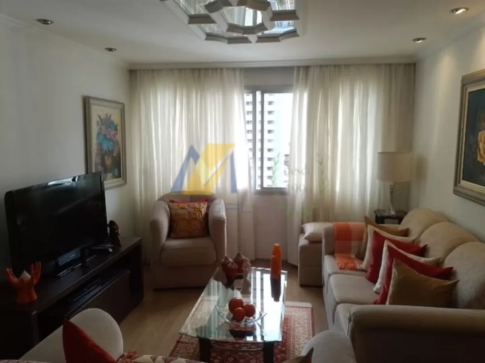 Apartamento à venda com 2 quartos, 70m² - Foto 2