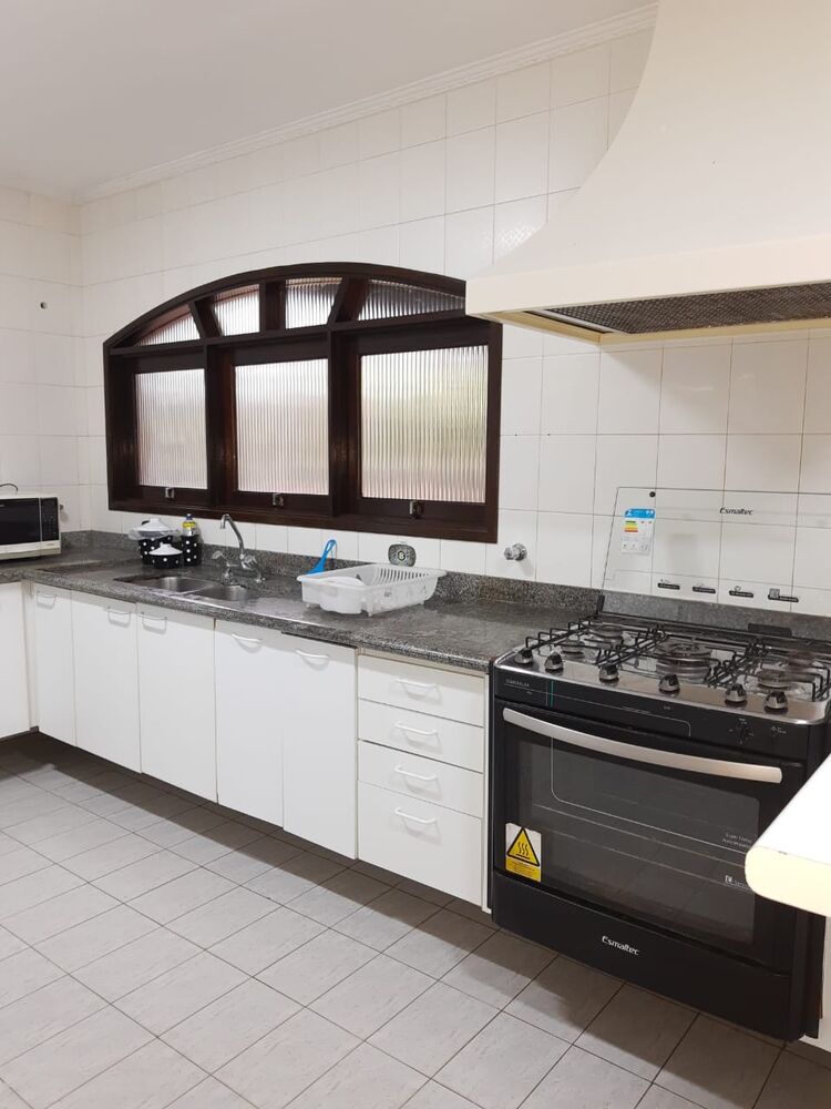 Chácara à venda com 4 quartos, 1300m² - Foto 17