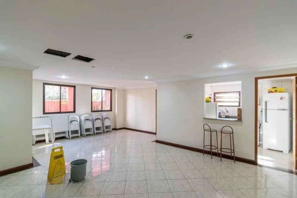 Apartamento para alugar com 2 quartos, 102m² - Foto 14
