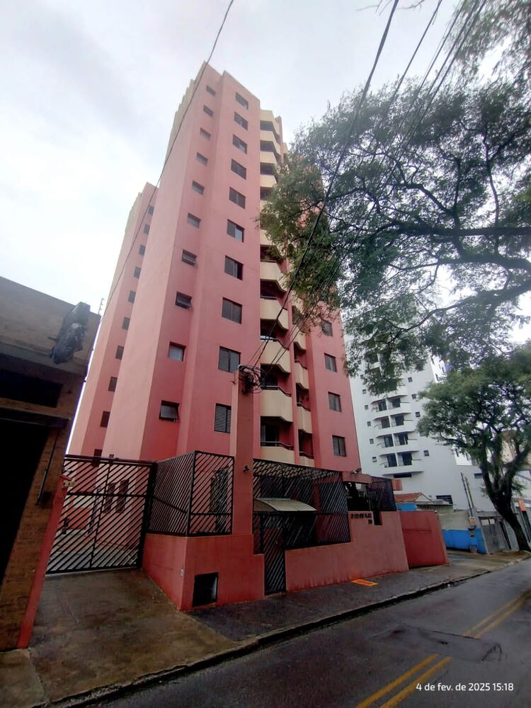 Apartamento para alugar com 2 quartos, 102m² - Foto 2