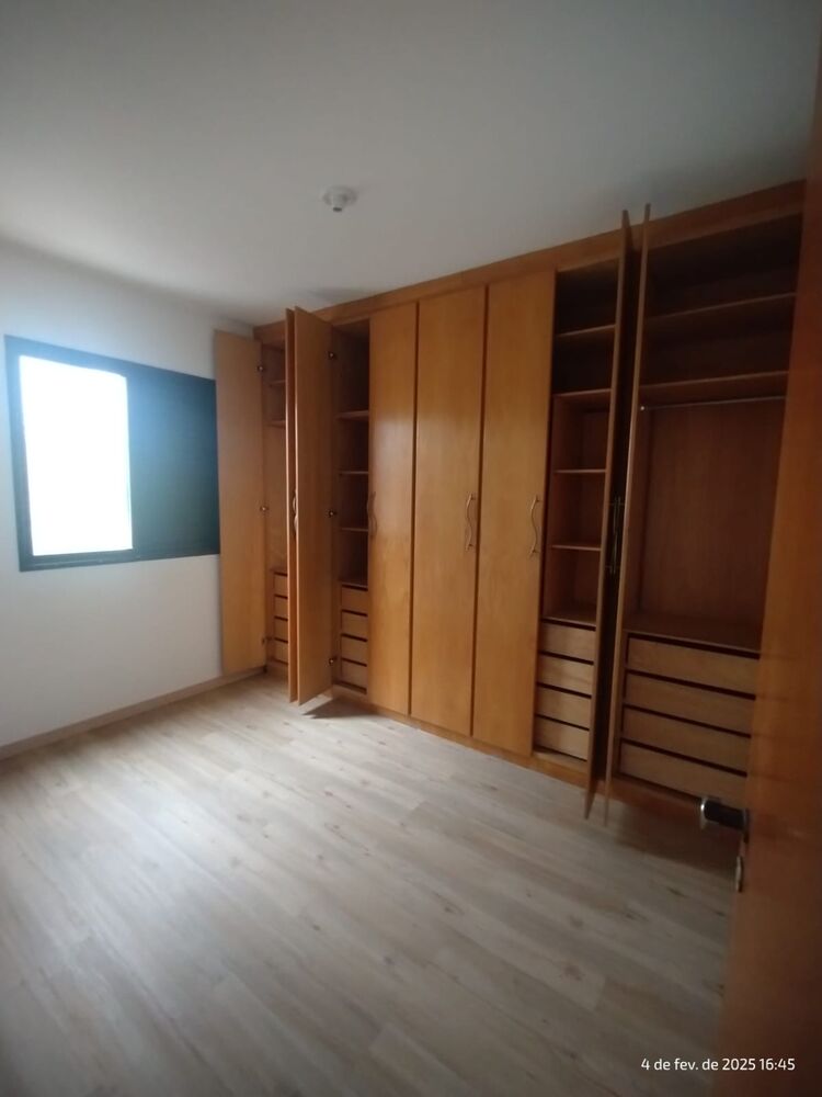 Apartamento para alugar com 2 quartos, 102m² - Foto 16