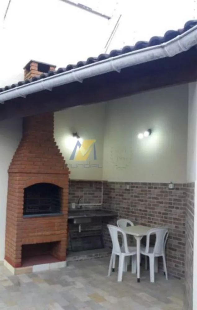 Casa à venda com 3 quartos, 230m² - Foto 11