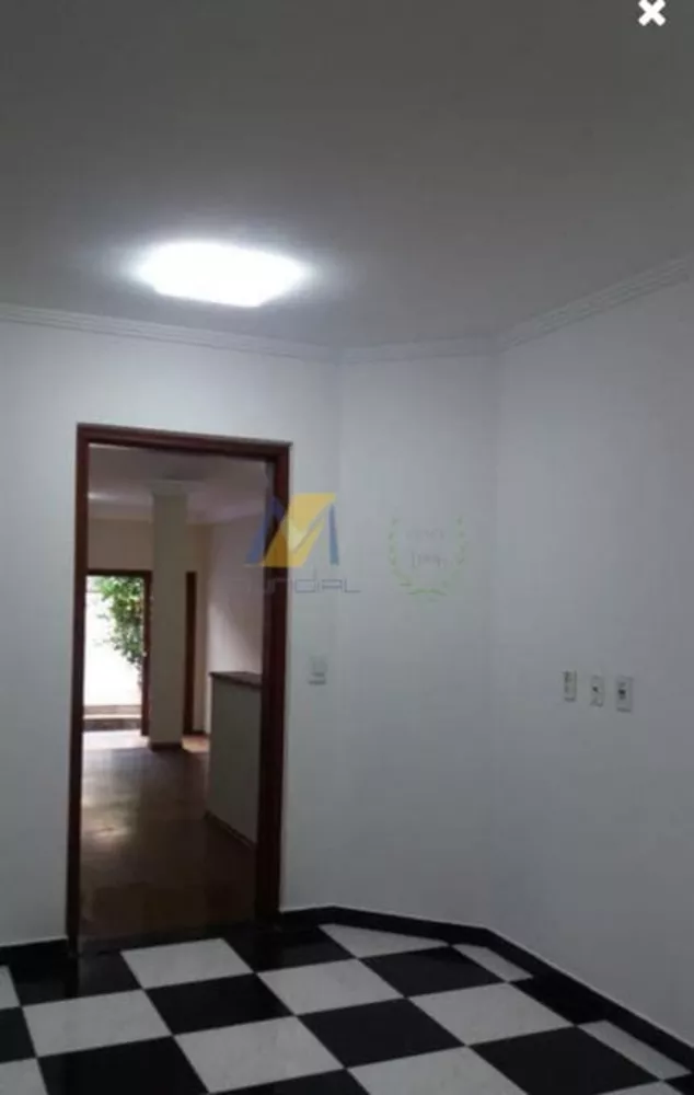 Casa à venda com 3 quartos, 230m² - Foto 9