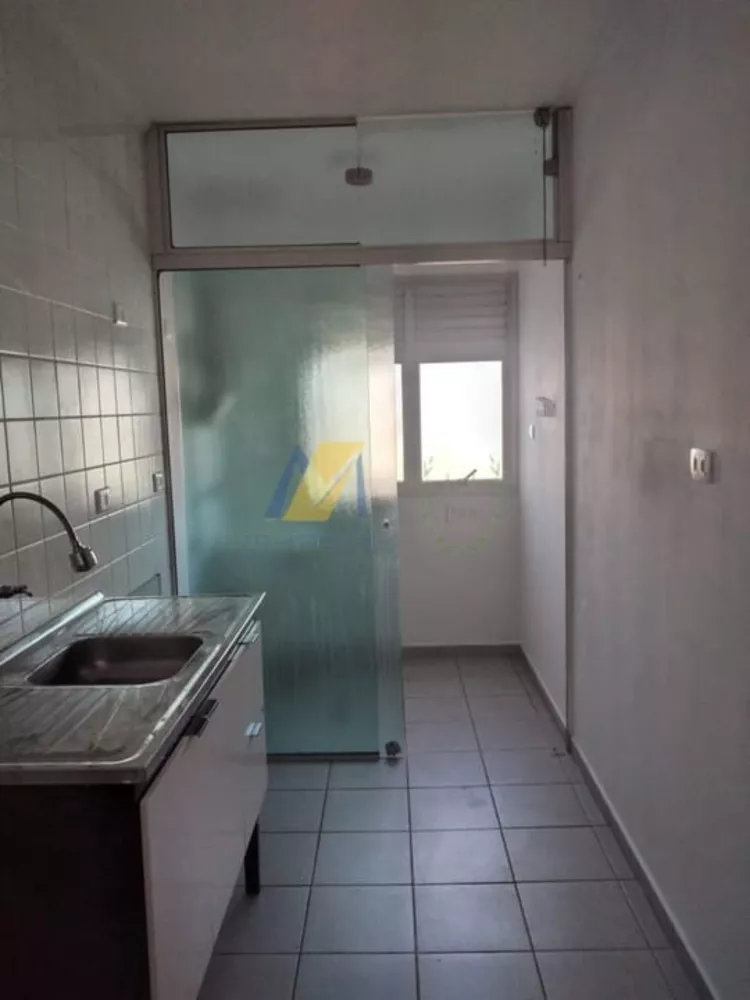 Apartamento para alugar com 3 quartos, 65m² - Foto 2