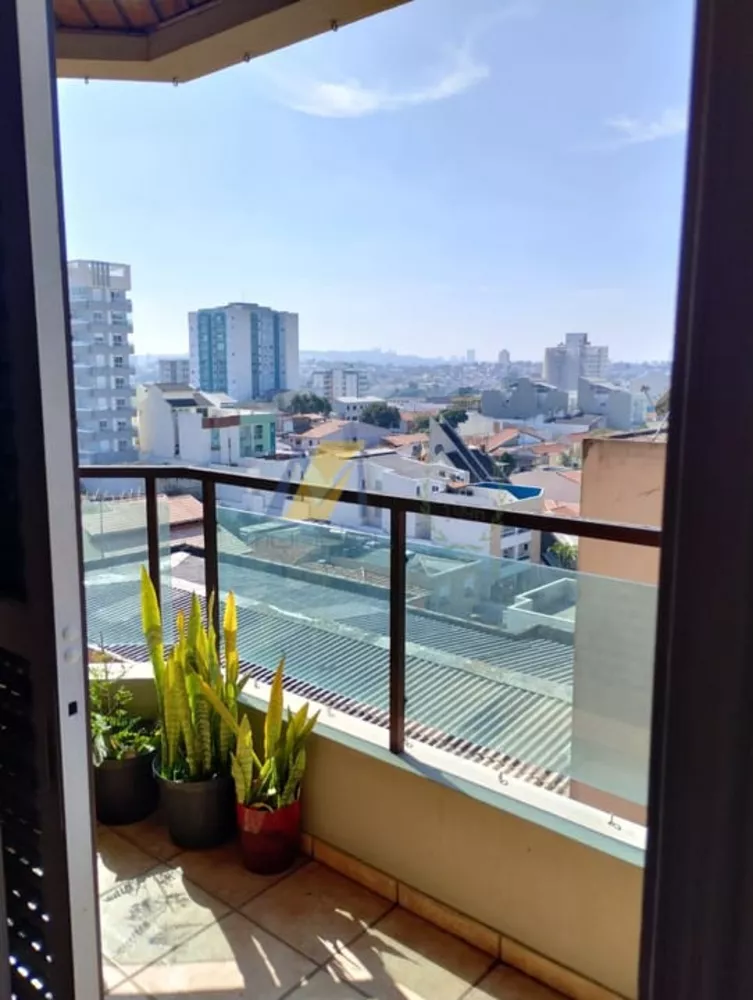 Apartamento à venda com 3 quartos, 130m² - Foto 2