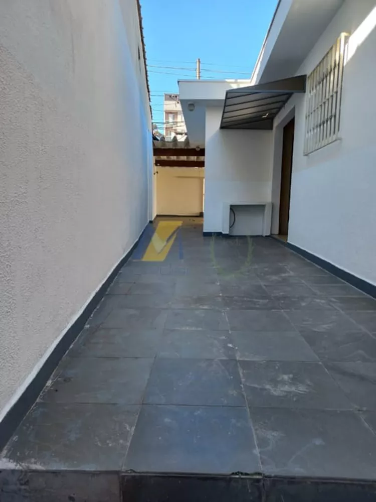 Casa à venda com 3 quartos, 240m² - Foto 15