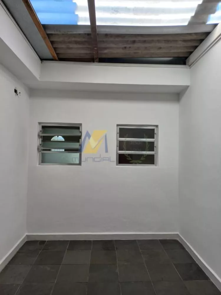 Casa à venda com 3 quartos, 240m² - Foto 12