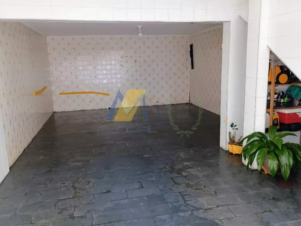 Casa à venda com 3 quartos, 192m² - Foto 4