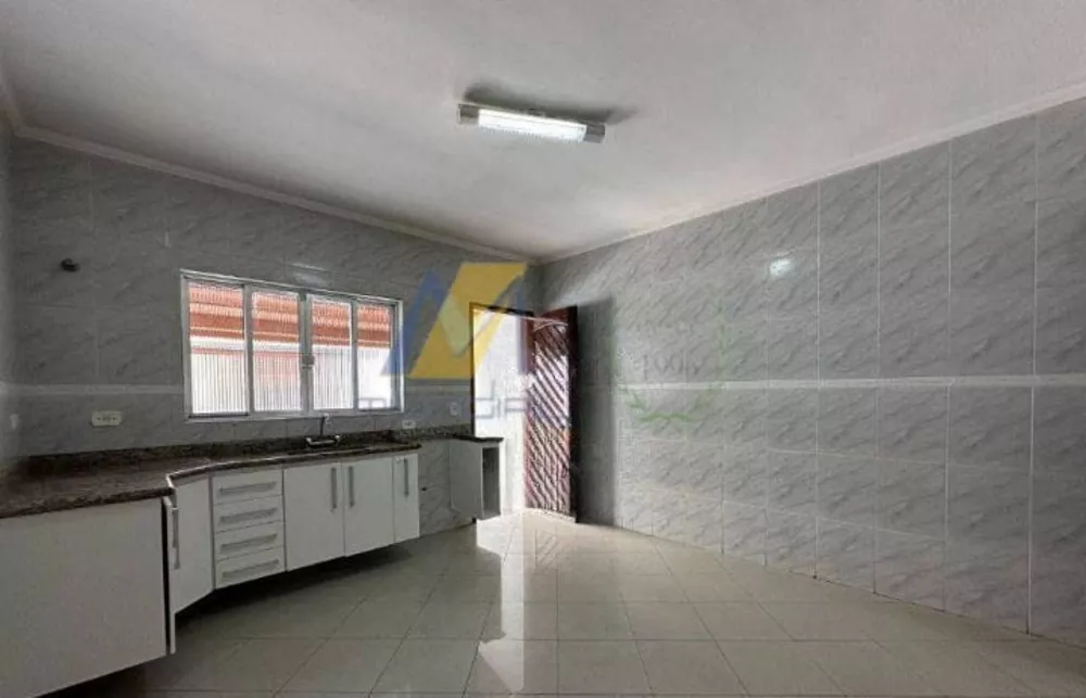 Casa para alugar com 3 quartos, 140m² - Foto 1