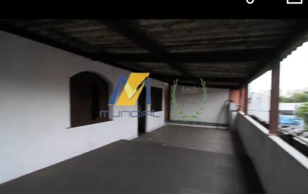 Casa à venda com 3 quartos, 150m² - Foto 1