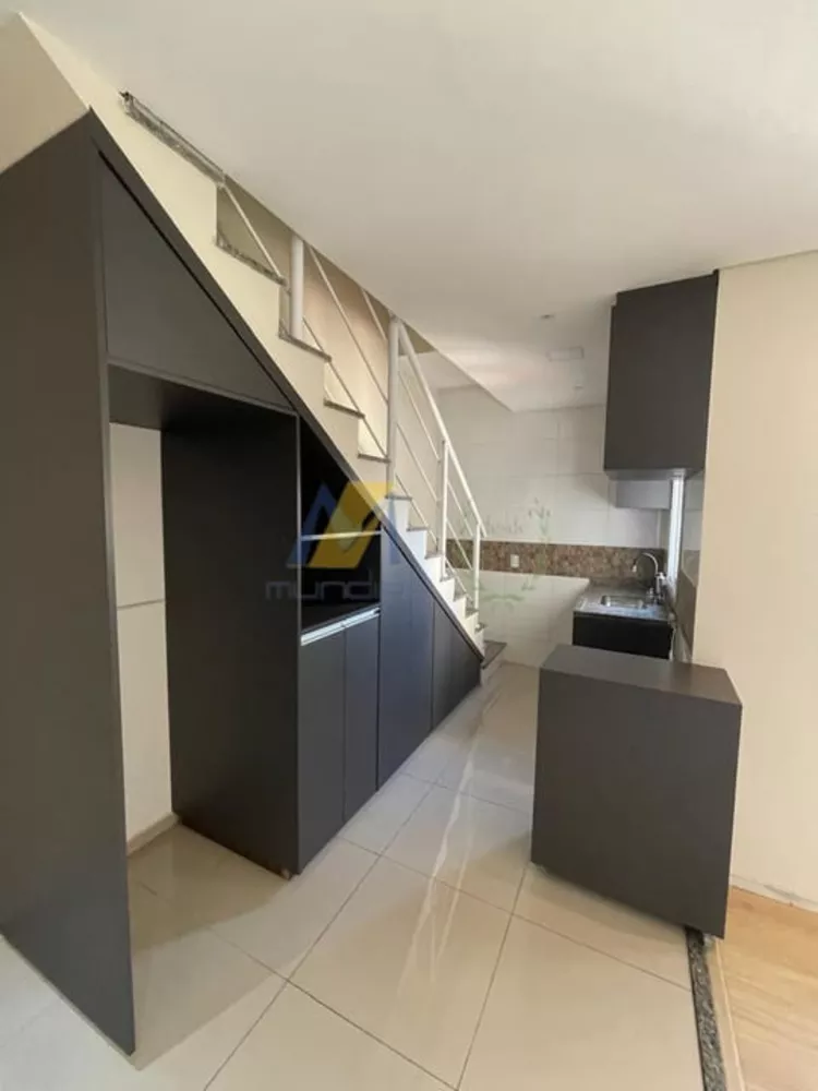 Apartamento à venda com 2 quartos, 90m² - Foto 2