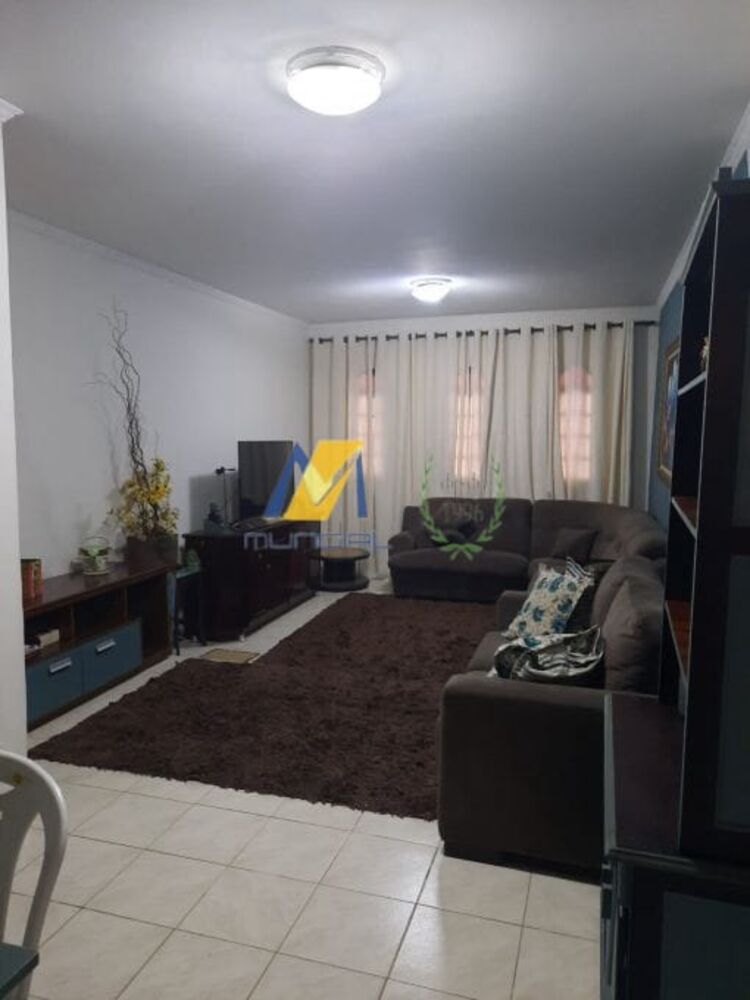 Casa, 3 quartos, 250 m² - Foto 12