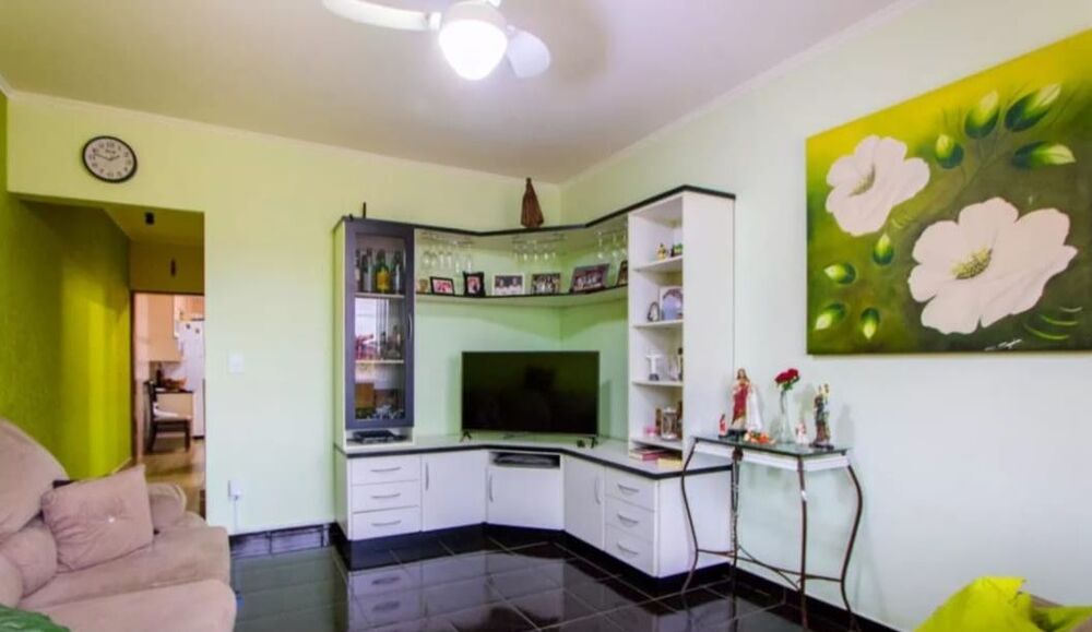 Casa, 3 quartos, 218 m² - Foto 1