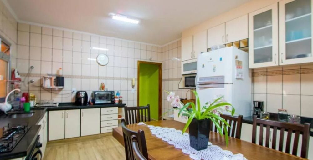 Casa, 3 quartos, 218 m² - Foto 10