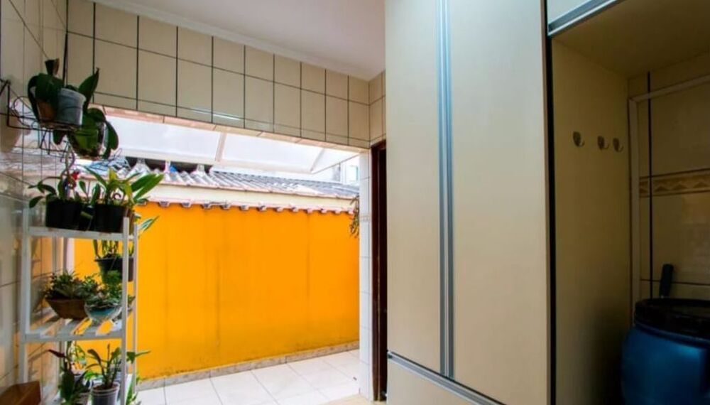 Casa, 3 quartos, 218 m² - Foto 4