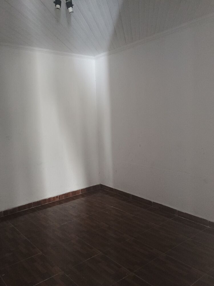 Casa para alugar com 2 quartos, 198m² - Foto 4