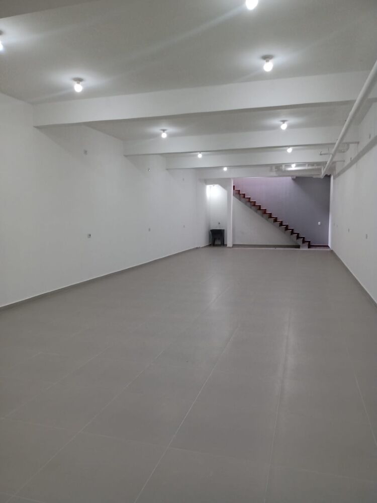 Loja-Salão, 235 m² - Foto 1