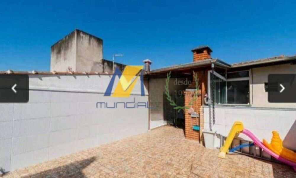 Apartamento à venda com 2 quartos, 100m² - Foto 4