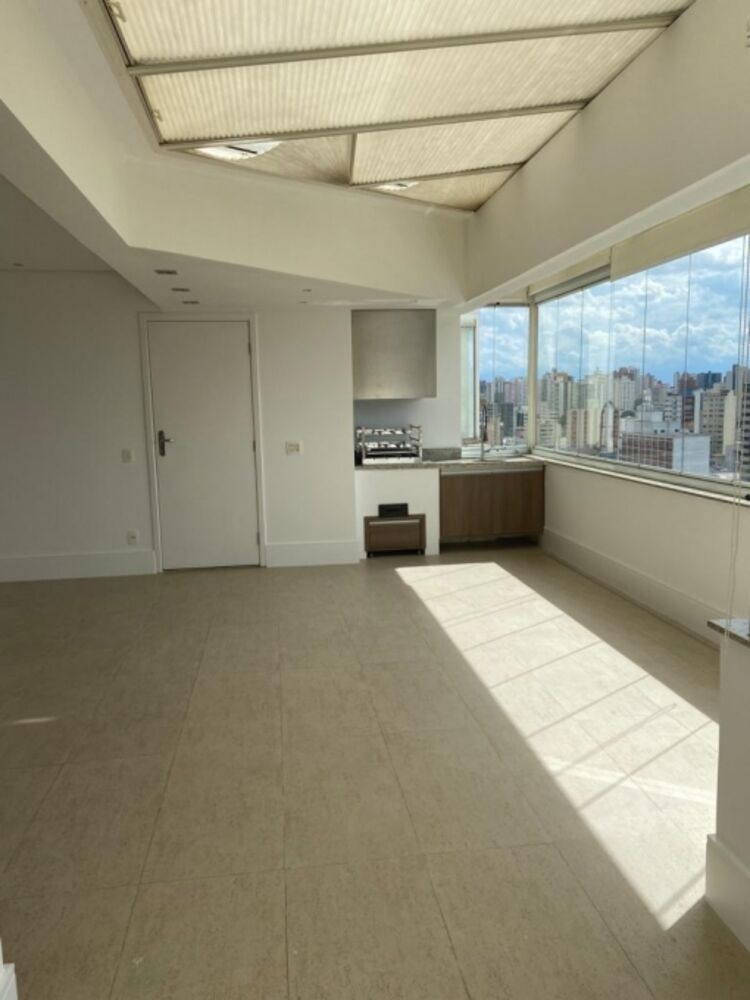Apartamento à venda com 3 quartos, 228m² - Foto 22
