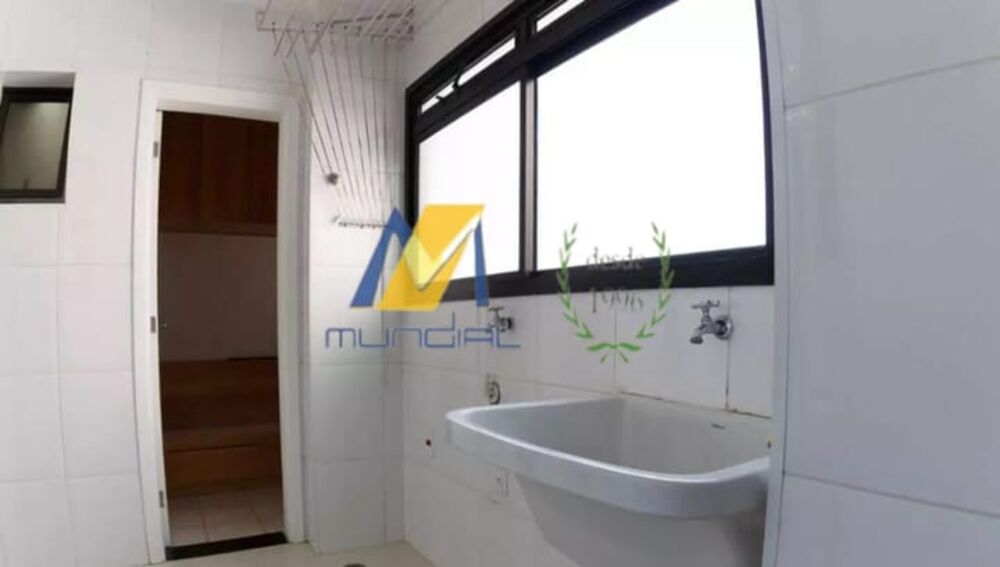Apartamento para alugar com 3 quartos, 229m² - Foto 19