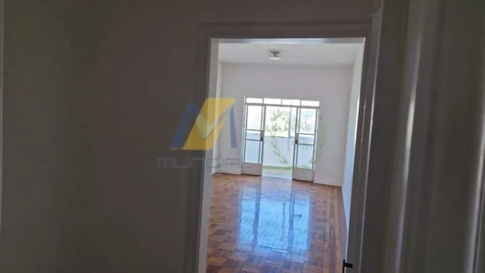 Apartamento à venda com 2 quartos, 105m² - Foto 5