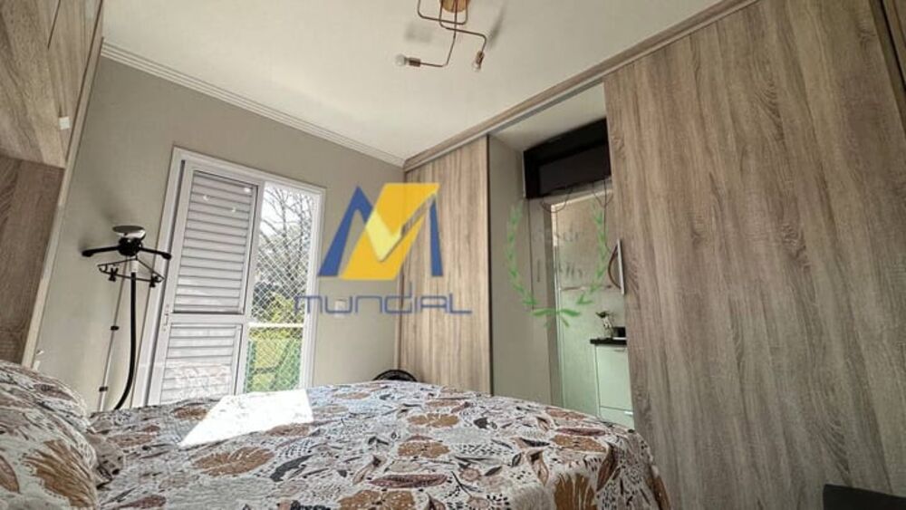 Apartamento à venda com 3 quartos, 77m² - Foto 2
