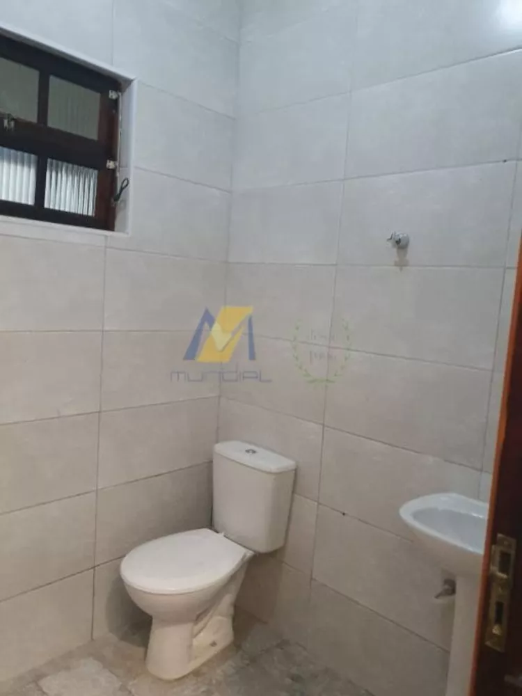 Casa à venda com 2 quartos, 72m² - Foto 5