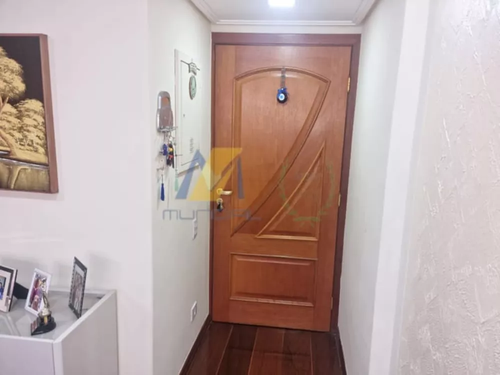 Apartamento à venda com 3 quartos, 106m² - Foto 2