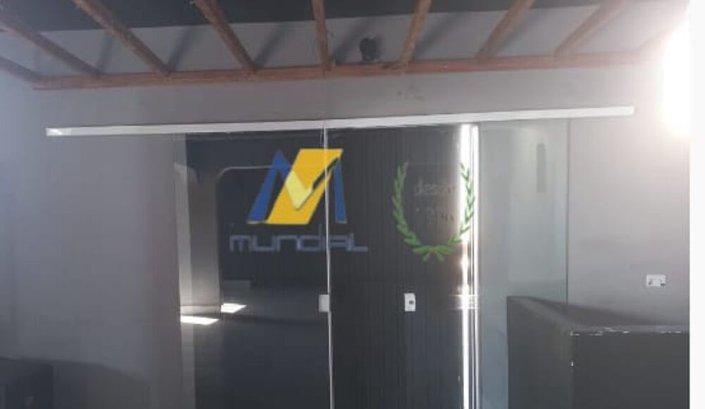 Loja-Salão, 241 m² - Foto 1